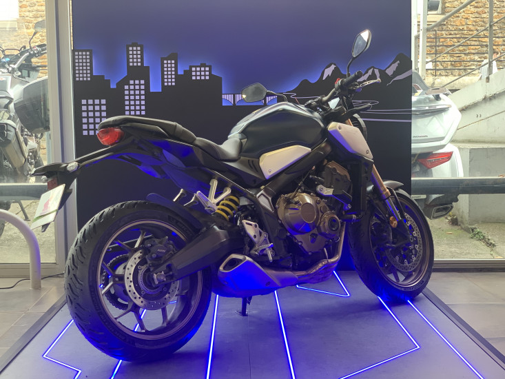 Honda CB650R - VILLEMOMBLE