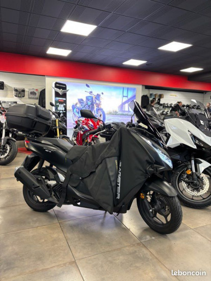 Honda PCX 125 – 2024 – Noir mat - VILLEMOMBLE