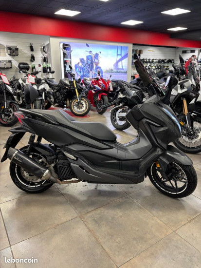 Honda forza 125 – 2019 – bon état - VILLEMOMBLE