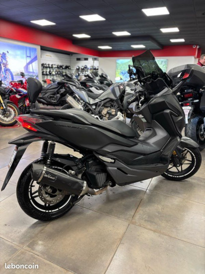 Honda forza 125 – 2019 – bon état - VILLEMOMBLE