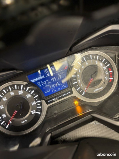 Honda forza 125 – 2019 – bon état - VILLEMOMBLE
