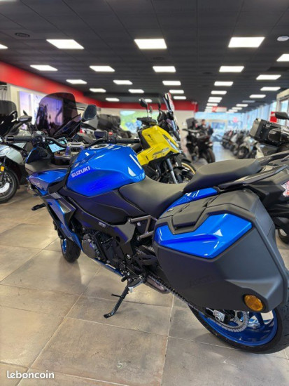 Suzuki GSX-S 1000 GT – 2023 – État proche du neuf - VILLEMOMBLE