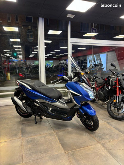 Honda Forza 350 – 2021 - VILLEMOMBLE