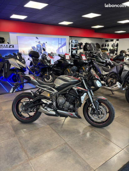 Triumph street triple 765 rs - VILLEMOMBLE
