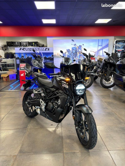 HONDA CB125R BLACK EDITION - VILLEMOMBLE