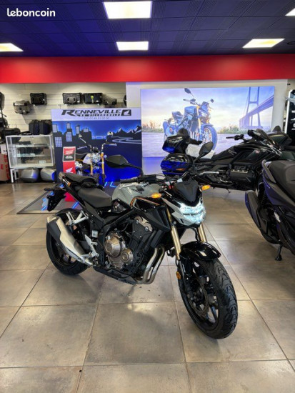 HONDA CB500F – 2023 - VILLEMOMBLE