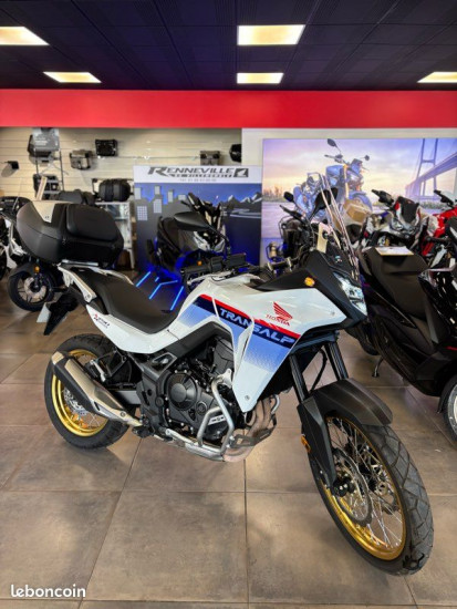 Honda xl750 transalp – 2023 – tricolore - VILLEMOMBLE
