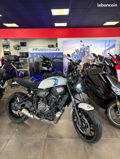 Yamaha xsr 700 – a2 – 2022 - VILLEMOMBLE