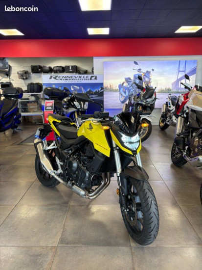 Honda hornet 750 jaune – 2023 – garantie 2028 - VILLEMOMBLE